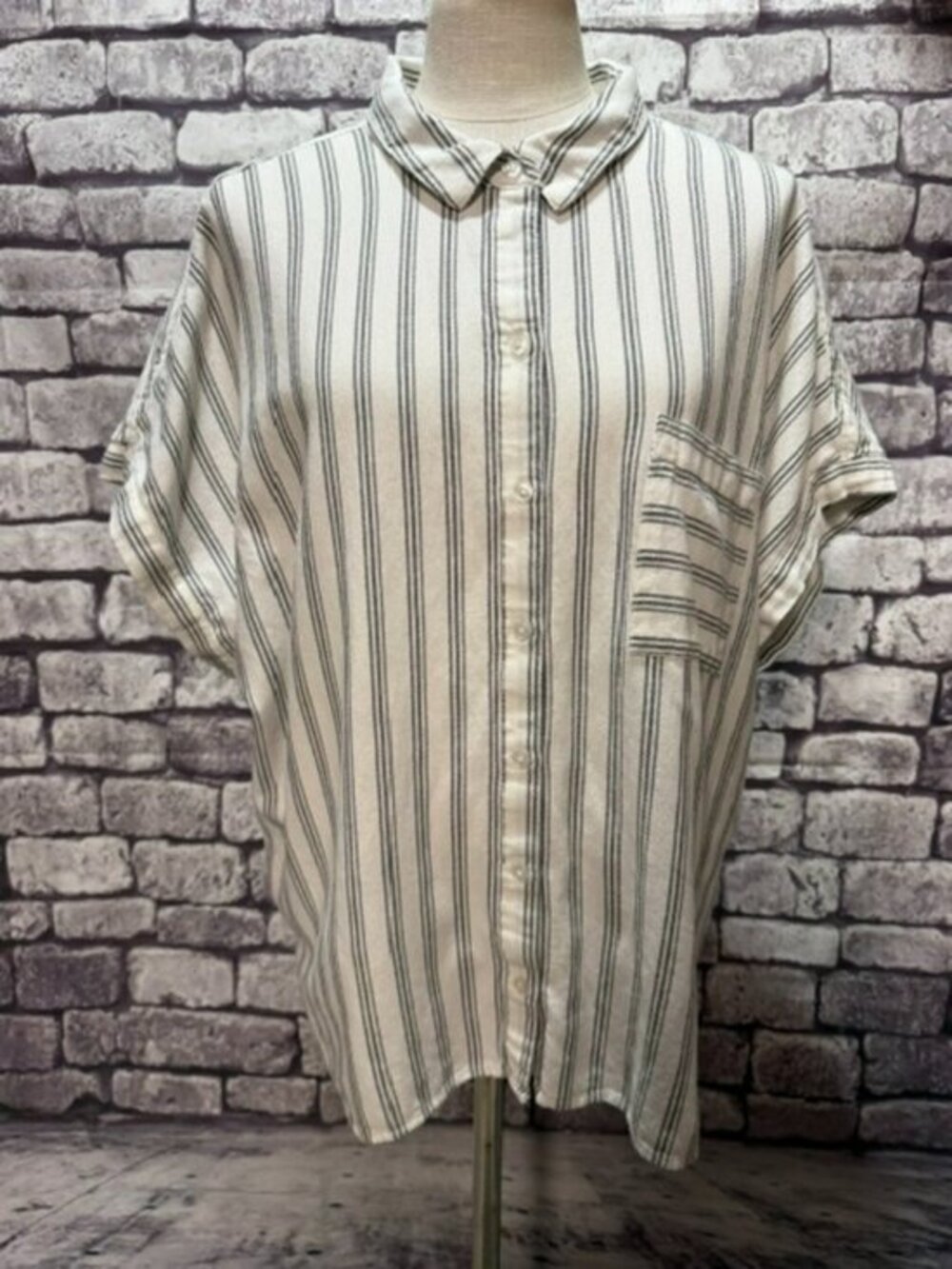 Coldwater Creek Black & White Cap Sleeve Blouse Size 2X